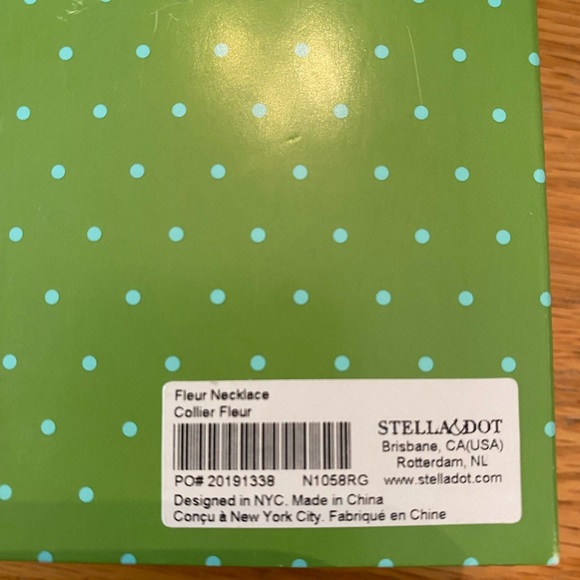 NWT - Stella&Dot Fleur Necklace - Picture 5 of 5